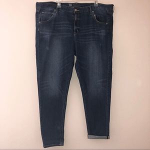 Dark Denim Boyfriend Jean